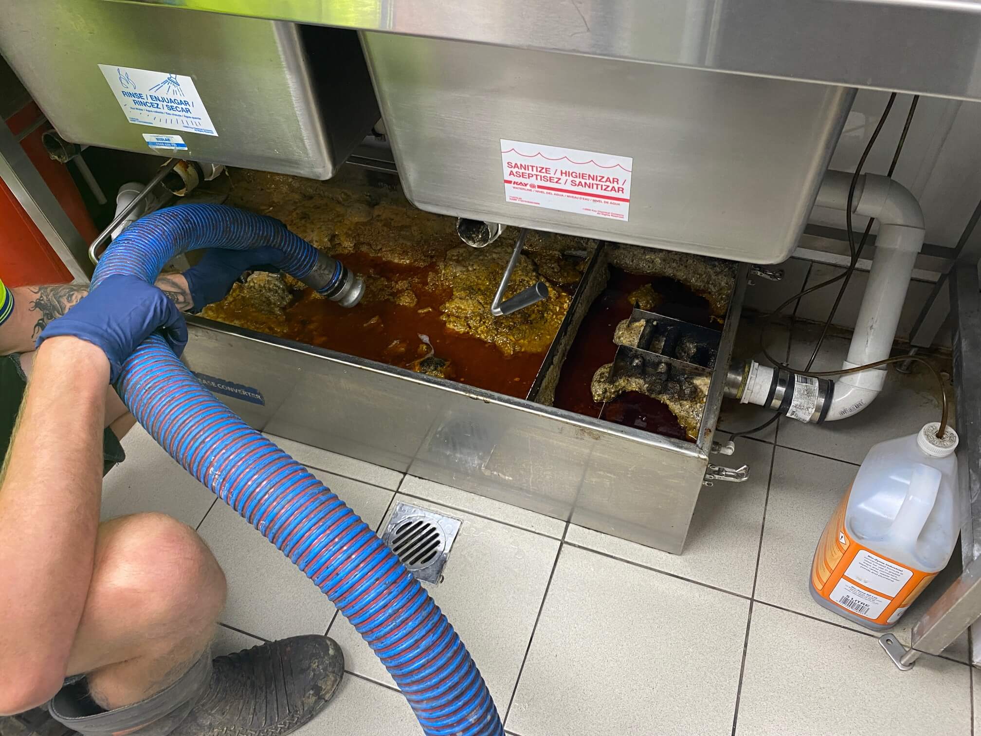 Grease Trap Cleaning in Warren